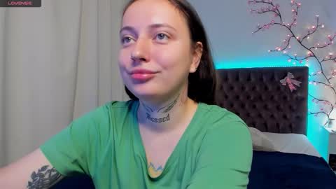 Snapshot of lilavame chatting on 09.10.25 LilaVame online show from 09.10.25