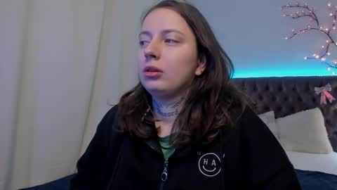 Snapshot of lilavame chatting on 09.29.25 LilaVame online show from 09.29.25