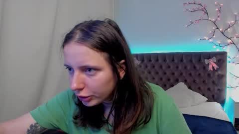 Snapshot of lilavame chatting on 09.30.25 LilaVame online show from 09.30.25