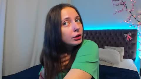 Snapshot of lilavame chatting on 10.08.25 LilaVame online show from 10.08.25