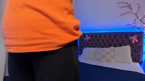 Snapshot of lilavame chatting on 10.11.25 LilaVame online show from 10.11.25