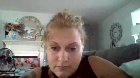 Snapshot of lilbart88 chatting on 08.08.26 lilbart88 online show from 08.08.26