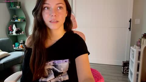 Snapshot of lilbbyily1 chatting on 06.26.26 Libby online show from 06.26.26