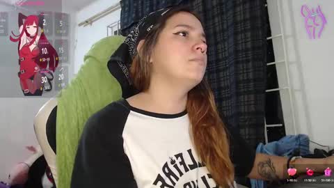 lilbettyhoe online show from 02.05.25