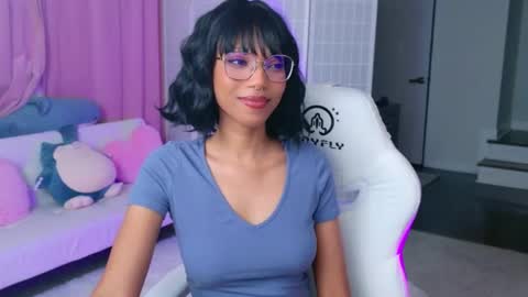 evie online show from 02.07.26