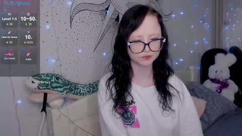 Snapshot of lilhornyprincess chatting on 01.12.25 Nika and Lori online show from 01.12.25