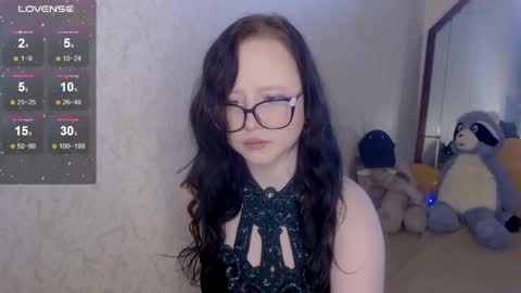 Snapshot of lilhornyprincess chatting on 02.19.25 Nika and Lori online show from 02.19.25