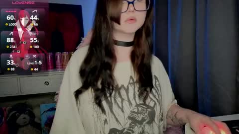 Snapshot of lilhornyprincess chatting on 06.03.26 Nika and Lori online show from 06.03.26