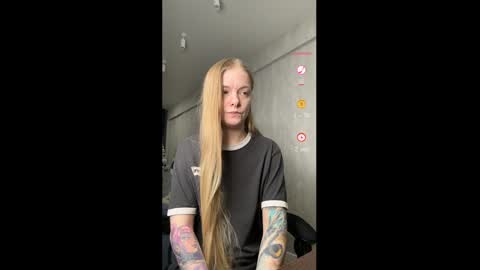 Lili online show from 02.24.26