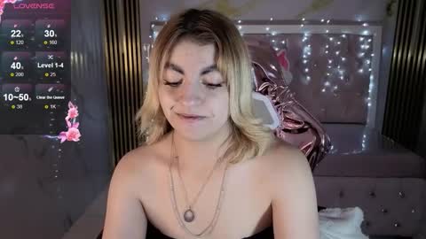 Lili online show from 11.11.25