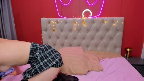 Lilli  follow me kiss online show from 12.02.24