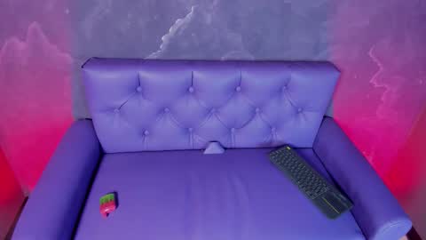 Lili  online show from 10.01.25