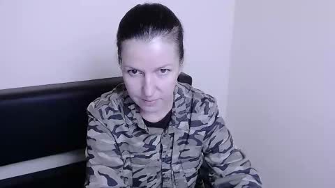 Lili online show from 09.10.25