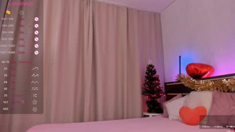 Snapshot of lilianedgars chatting on 01.03.25 Lilian online show from 01.03.25