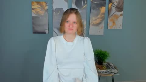 hi guys Im new here Im 18 years oldIve never had sex online show from 01.16.26