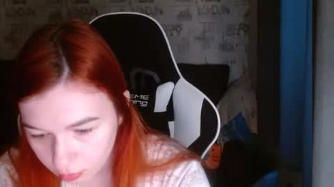 Snapshot of liliawoolf chatting on 01.28.25 liliawoolf online show from 01.28.25