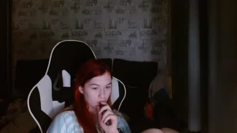 Snapshot of liliawoolf chatting on 02.05.25 liliawoolf online show from 02.05.25