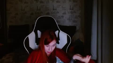 Snapshot of liliawoolf chatting on 02.14.25 liliawoolf online show from 02.14.25