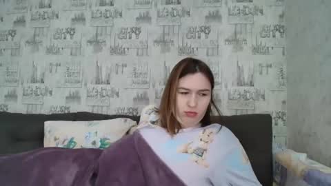 liliawoolf online show from 09.27.25