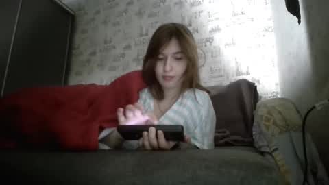 liliawoolf online show from 10.03.25