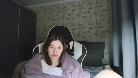 liliawoolf online show from 12.23.25