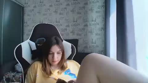 Snapshot of liliawoolf chatting on 04.06.26 liliawoolf online show from 04.06.26