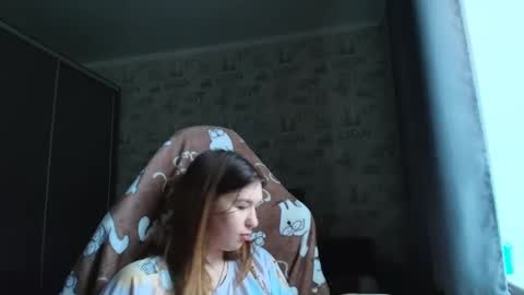 Snapshot of liliawoolf chatting on 04.10.26 liliawoolf online show from 04.10.26