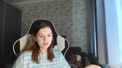 Snapshot of liliawoolf chatting on 04.11.26 liliawoolf online show from 04.11.26