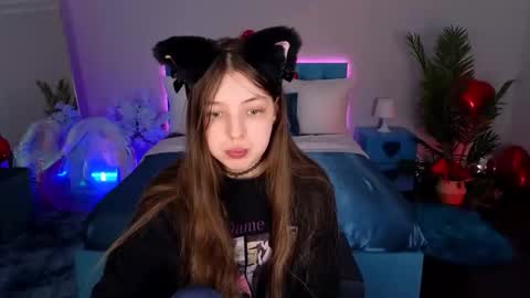 Lili Bakery online show from 02.13.26