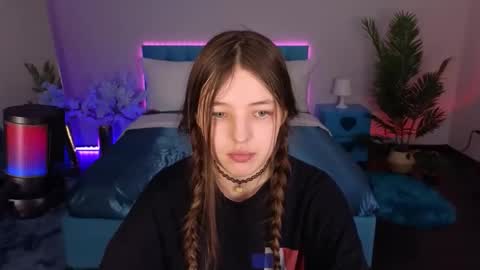 Lili Bakery online show from 02.20.26