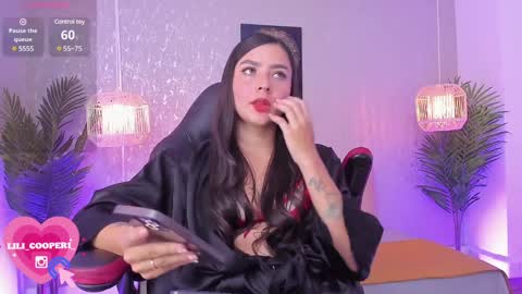 Snapshot of lilicooper_ chatting on 01.09.25 Lili Cooper online show from 01.09.25
