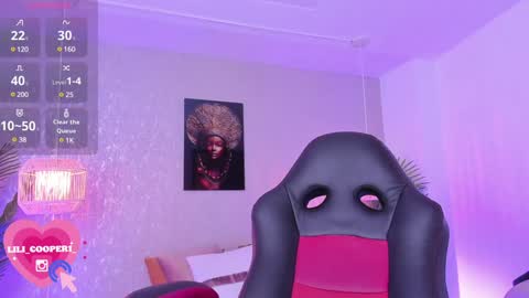 Snapshot of lilicooper_ chatting on 01.21.25 Lili Cooper online show from 01.21.25