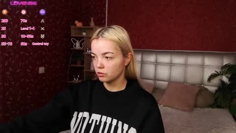 Lilie online show from 02.08.25