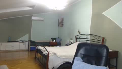 Lilie online show from 03.08.25