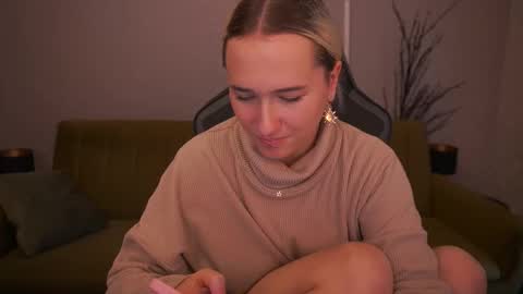 lilielfie online show from 10.12.25