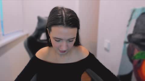             ...  online show from 01.15.25