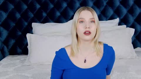 LiliLinn online show from 12.09.24