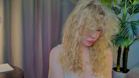 lililok101 online show from 11.06.25