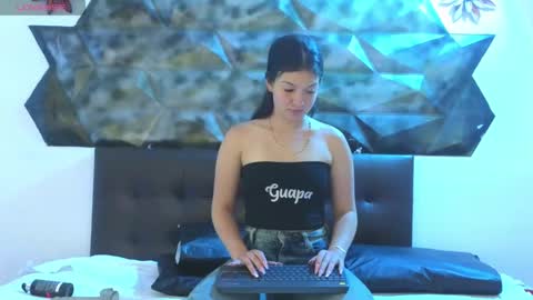 lilimini online show from 12.20.24