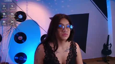 Lilith and Khloe  online show from 10.30.25