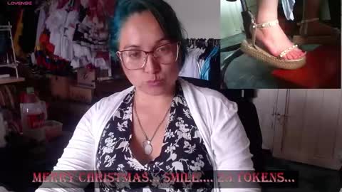 Laura lopez online show from 12.24.24