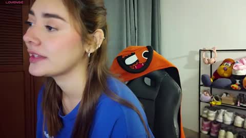 Snapshot of lilith_cruzz chatting on 10.31.25 Lilith online show from 10.31.25