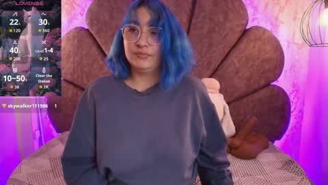 Snapshot of lilith_curvy chatting on 09.13.25 online show from 09.13.25