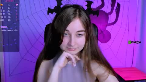 lilith_diva online show from 10.30.25