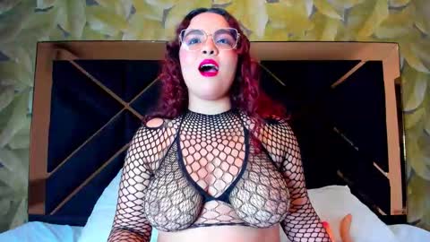 Snapshot of lilith_fox1 chatting on 10.23.25 Lili online show from 10.23.25