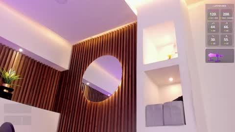 Lilith Gray online show from 03.06.25