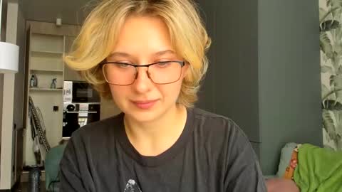 Snapshot of lilith_lutherlow chatting on 01.16.26 lilith online show from 01.16.26