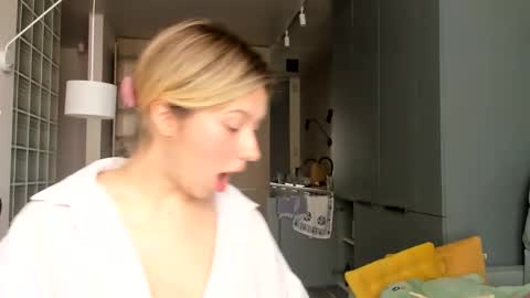 Snapshot of lilith_lutherlow chatting on 03.15.26 lilith online show from 03.15.26