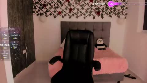 Snapshot of lilith_miller21 chatting on 03.10.25 lilith_miller21 online show from 03.10.25