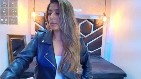 Snapshot of lilith_nv chatting on 10.04.25 Lilith online show from 10.04.25